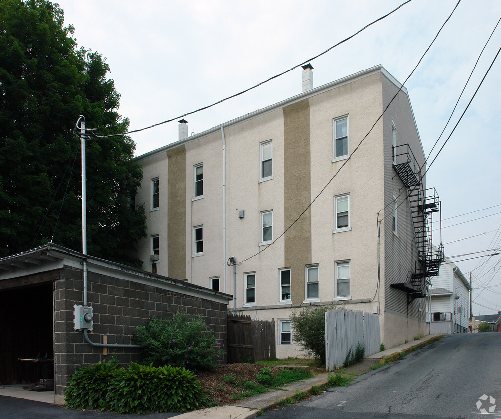 Building Photo - 23-29 N 3rd St