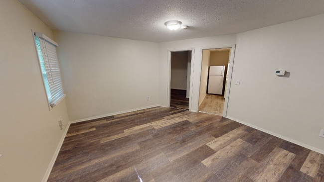 Building Photo - 10 Belchertown Rd