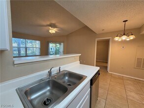Building Photo - 12561 Equestrian Cir