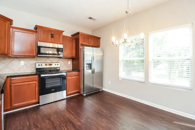 Building Photo - 813 Georgia Oak Ln