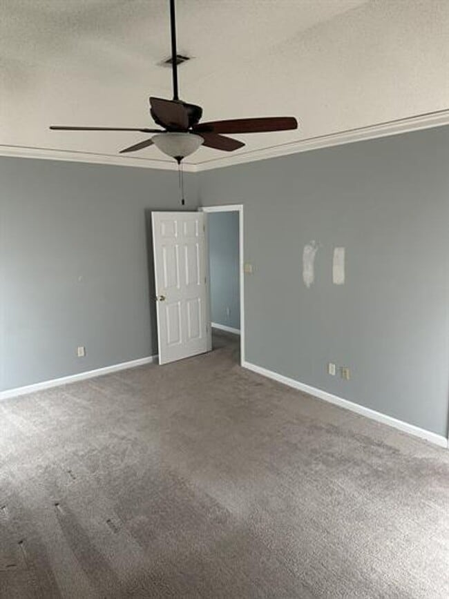 Building Photo - Charming 3-Bedroom Home in Cordova-Comfort...