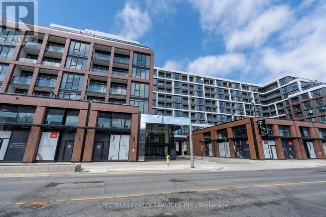 Photo du bâtiment - 858 Dupont St
