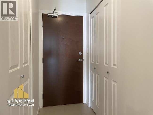 Photo du bâtiment - 6688-6688 Arcola St