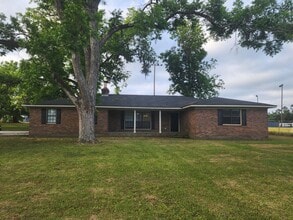 Building Photo - 3790 Johnston Rd