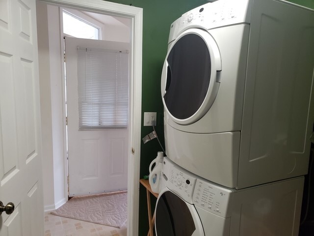 Building Photo - 2815 Gypsum Cir