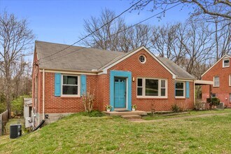 Building Photo - 2603 Sandy Dr