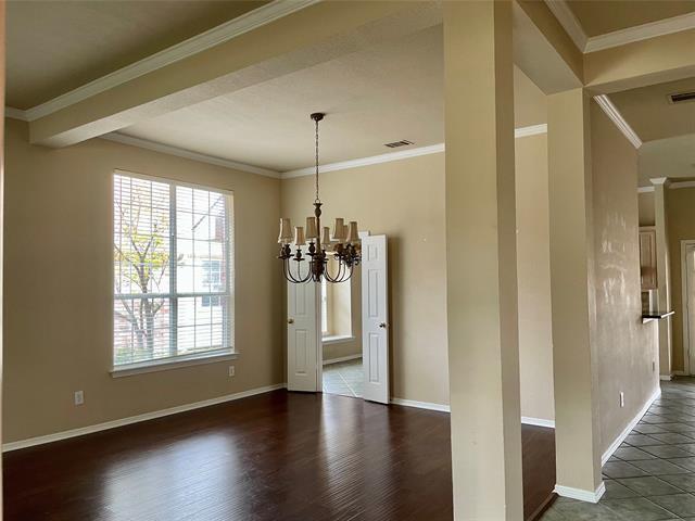 Building Photo - 2636 Pine Springs Dr