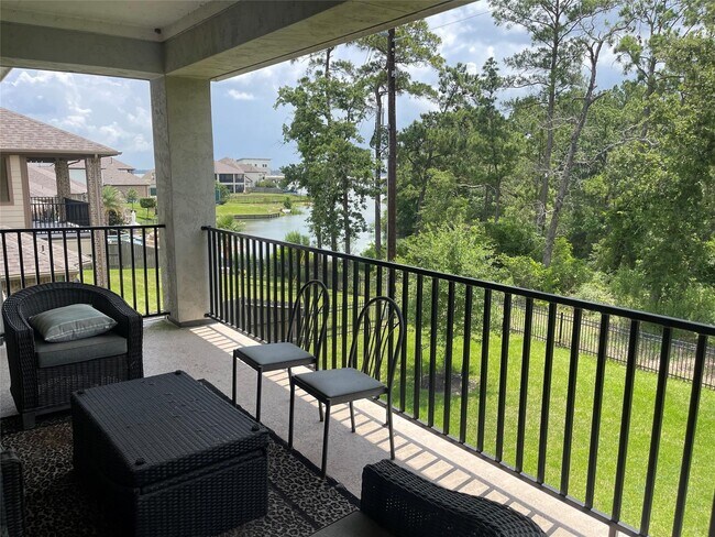 Foto del edificio - 13236 Tracewood Hills Ln