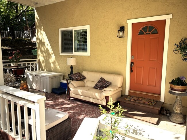 Front door - 1340 Hospital Rd