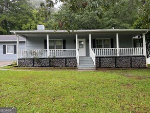 Building Photo - 155 Davis Rd