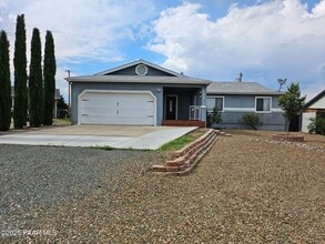 Building Photo - 8184 E Lisa Cir