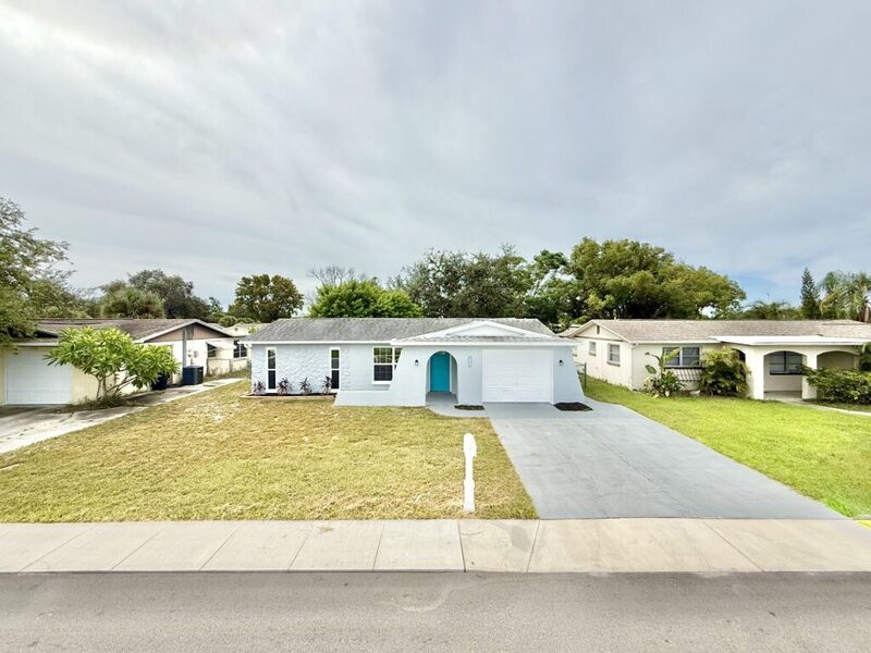Primary Photo - 3250 Coldwell Dr