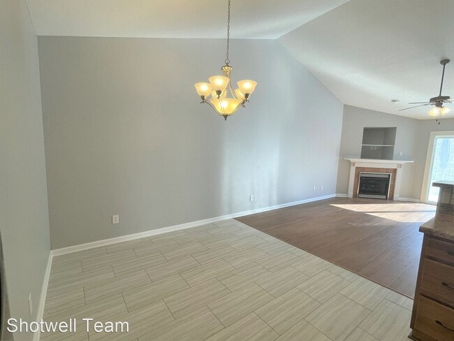 Building Photo - 3 br, 2 bath House - 8781 Carriage House Way