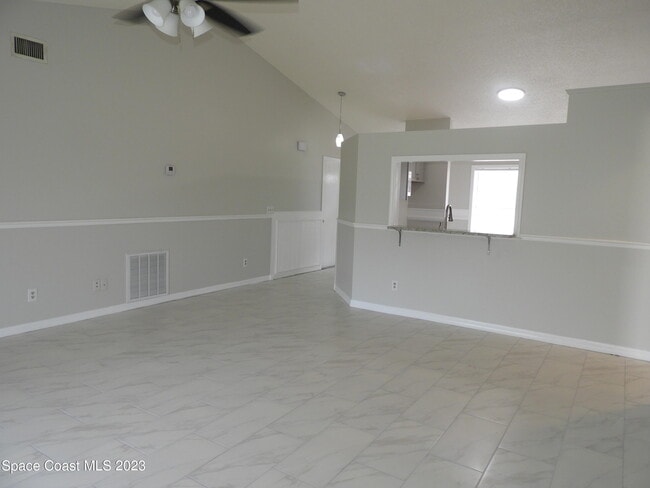 Building Photo - 1904 Brookside St NE