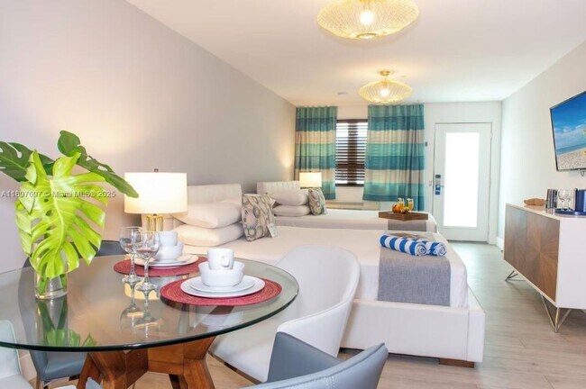 Foto del edificio - 6755 Harding Ave