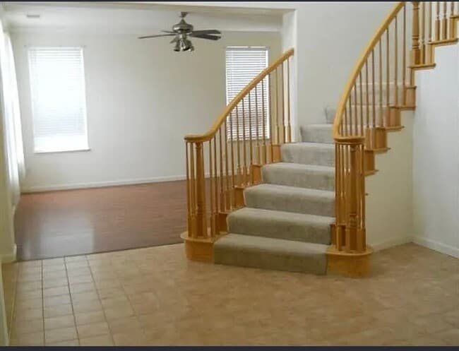 Foto del edificio - Freshly Painted 4-Bedroom Home