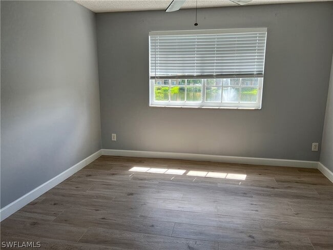 Foto del edificio - 1205 Wildwood Lakes Blvd
