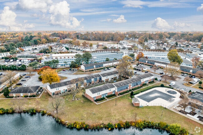 Aerial - BayPointe Crossing