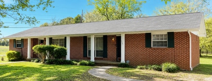 Building Photo - 4203 Davis Ln