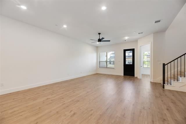 Building Photo - 1300 Eureka Spgs St