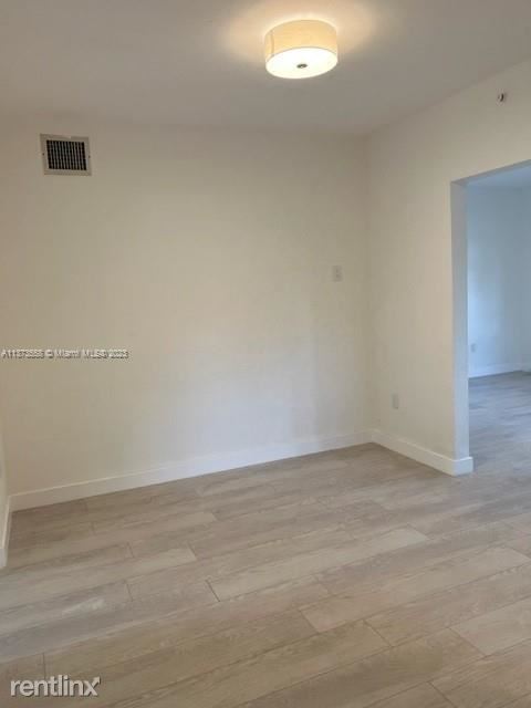 Building Photo - 3 br, 1 bath House - 6521 SW 63rd Ct