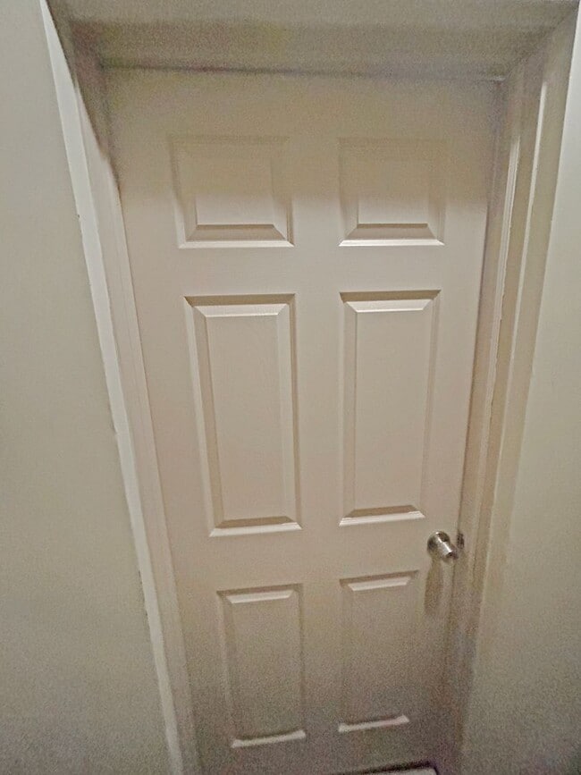 Photo - 36 Hickory St Apartment