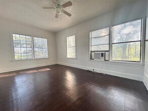Building Photo - 3312 Oak Springs Dr