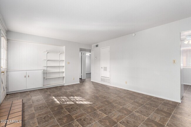 Foto del edificio - 3031 S Rural Rd