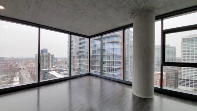 Foto del edificio - 743 S Clark St