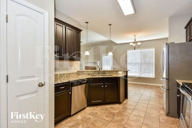 Building Photo - 102 Valcour Ct