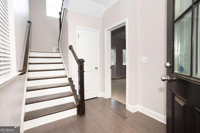 Building Photo - 164 Blakemore Dr