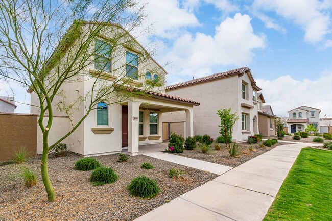 Foto del edificio - Beautiful home in Eastmark with 3 bedrooms...