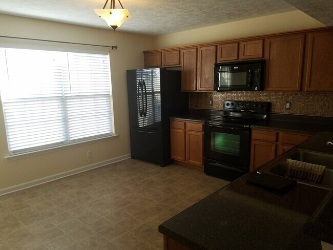 Building Photo - 2021 Victory Gallop Ln