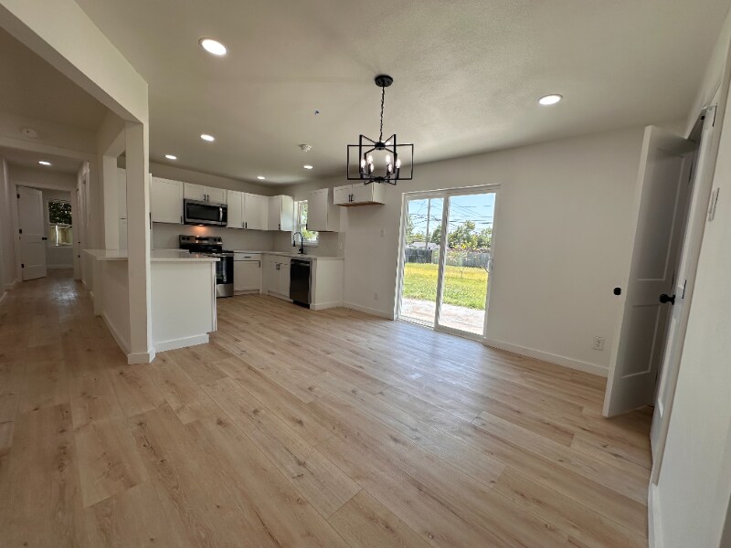 Primary Photo - 11380 Lanewood Cir