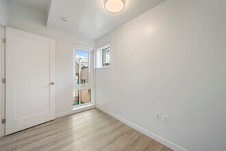 Building Photo - URSA Berkeley