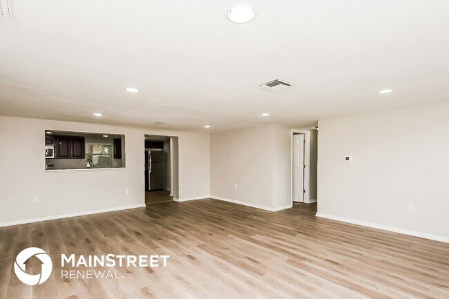 Foto del edificio - 3914 Pensdale Dr