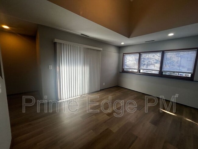 Foto del edificio - 1741 Ridgehaven Ct