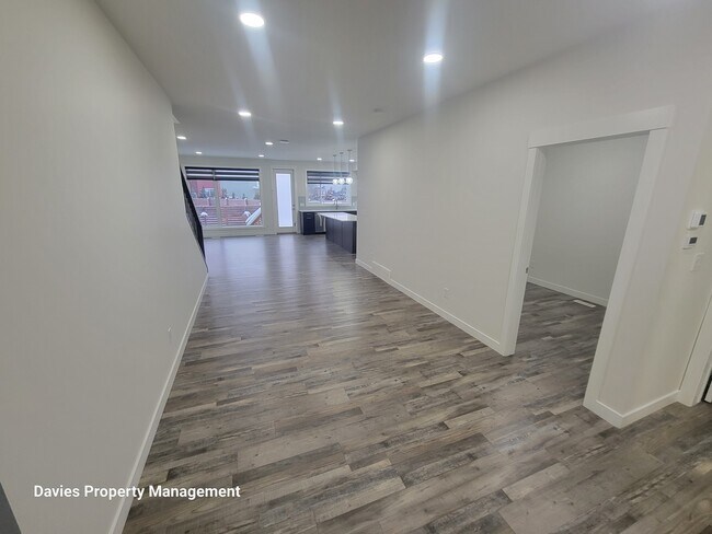 Building Photo - 3213 Kulay Way SW