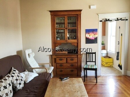 Foto del edificio - 296 Highland Ave