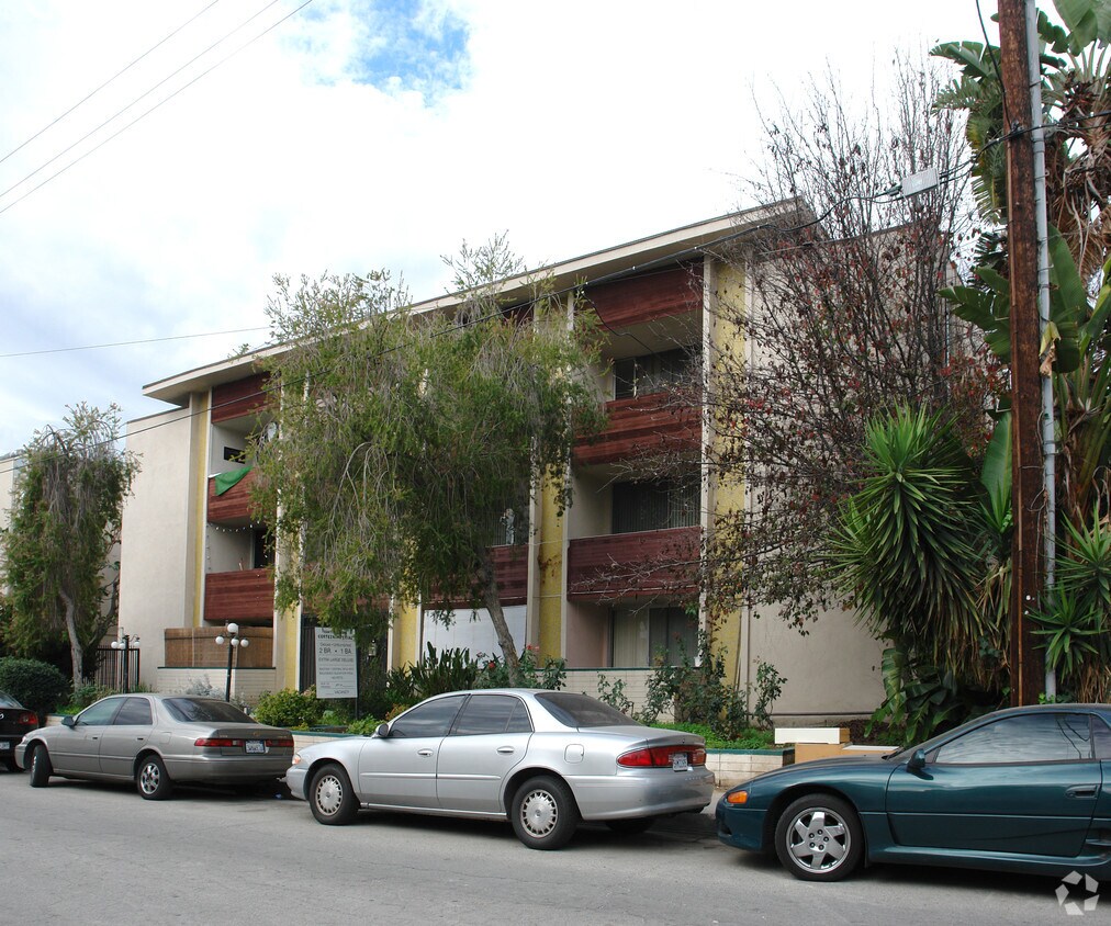 Primary Photo - Corteen Imperial