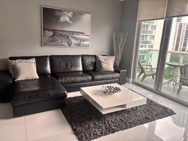 Foto del edificio - 3801 S Ocean Dr