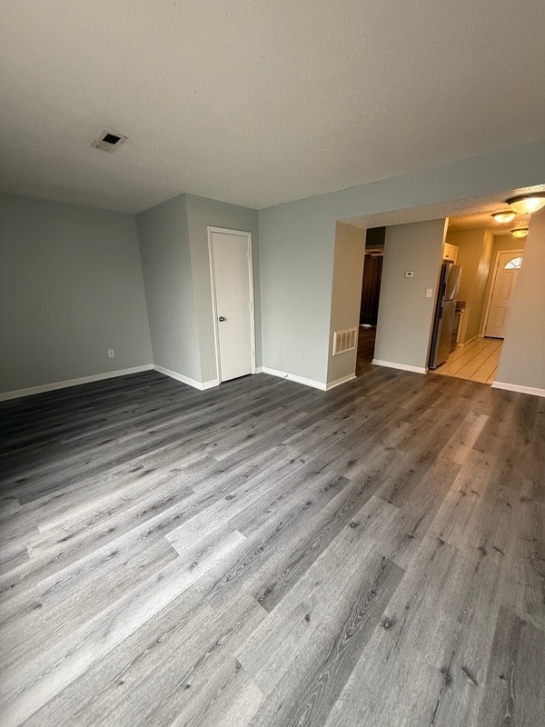 Building Photo - 2014 Hobbs Rd SE