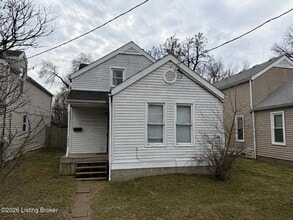Building Photo - 1904 W Madison St