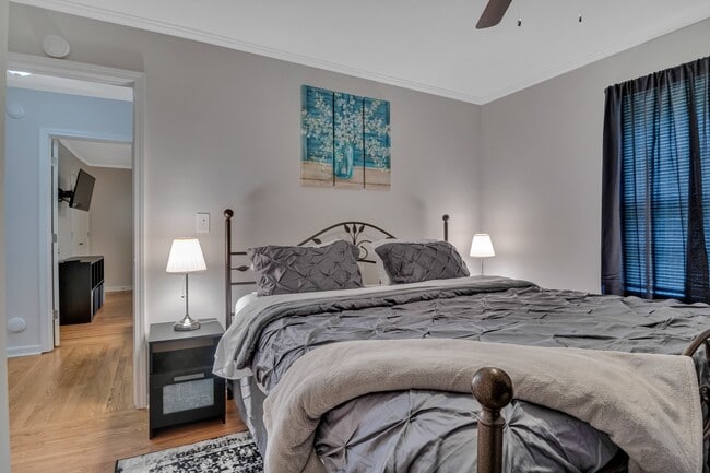 Photo - 1296 Diamond Ave SE (Atlanta, GA) House
