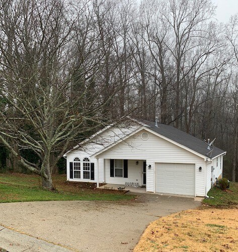 Foto principal - 28 Purdue Ct