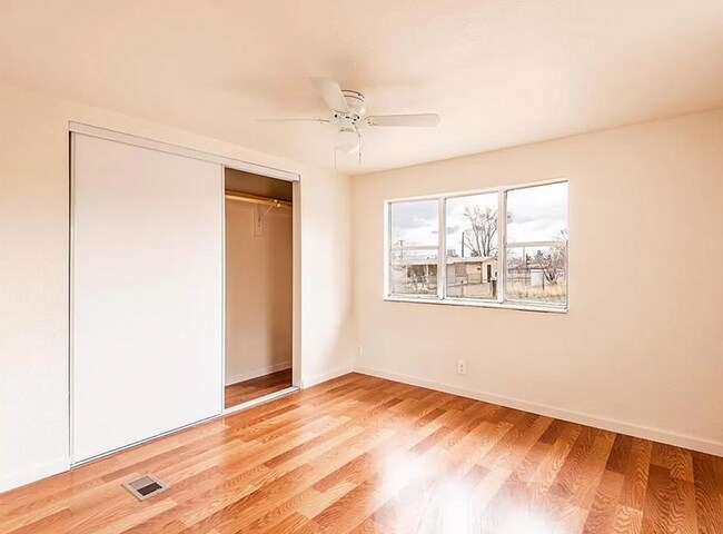 Foto del edificio - 2 Bedroom 1 Bathroom Mobile Home