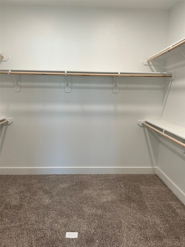Building Photo - 16531 Oasis Mdw Ln