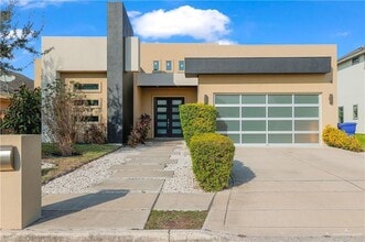 Building Photo - 1720 Rice Ave