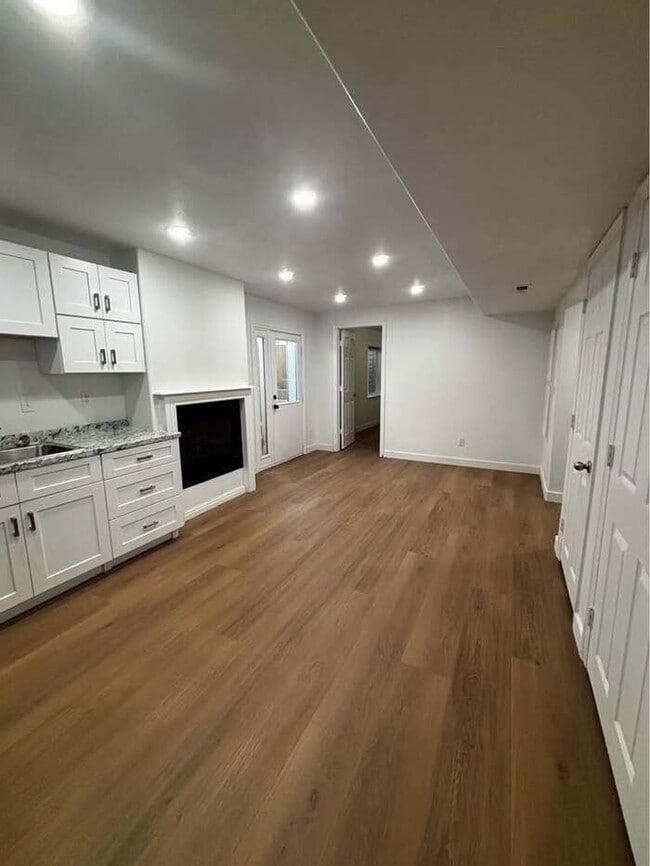 Building Photo - Great basement rental in Eagle Mountain