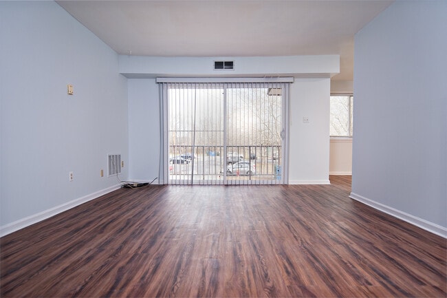 Building Photo - 56 Par Haven Dr